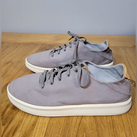 OluKai size 11 Ki'ihele Li slip on sneakers w/ drop in heel in fog - Picture 3 of 13